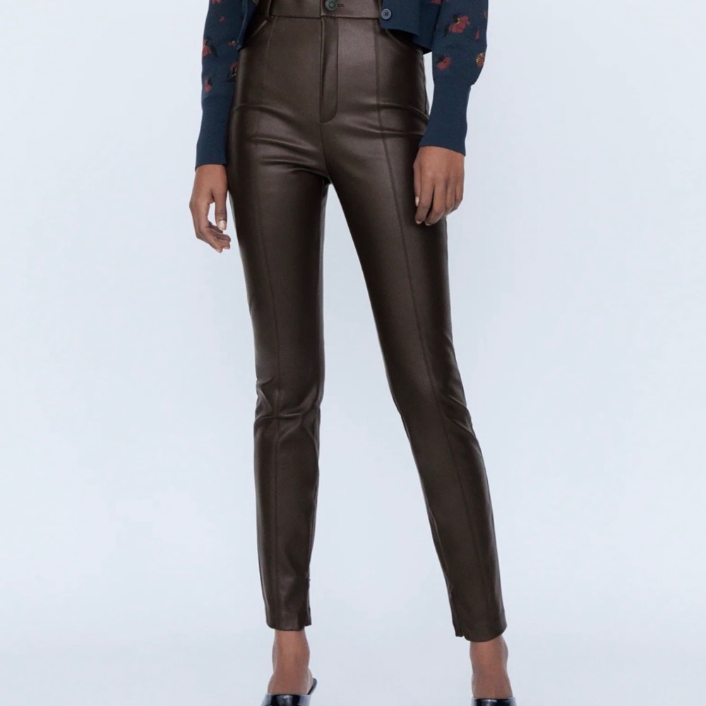 Chocolate brown front seam faux leather stretch legging